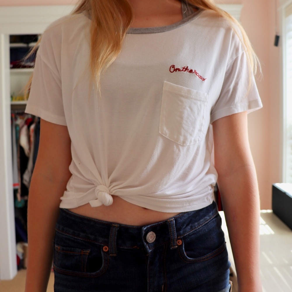 American Eagle XS T-shirt